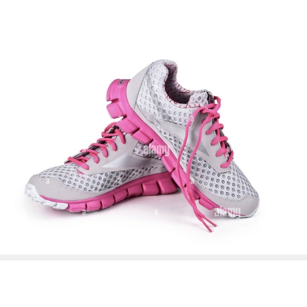 Women’s Reebok RealFlex Breast Cancer Athletic Running Shoes Sz 8.5